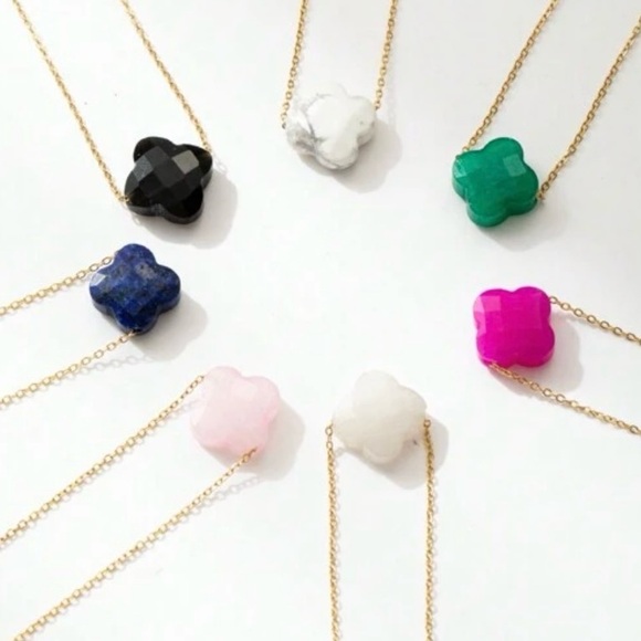 NWT 18k Gold plated stainless steel genuine rose quartz necklace 18” gift box - Picture 3 of 6